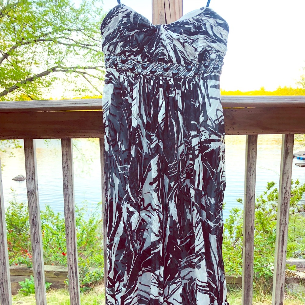 BCBG maxazria size 10 silk formal dress